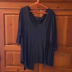 1X Dark Grey Cable & Gauge Woman Blouse